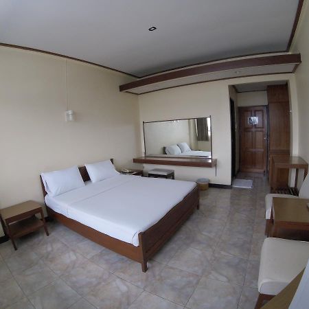 Tapee Hotel Surat Thani Exteriör bild