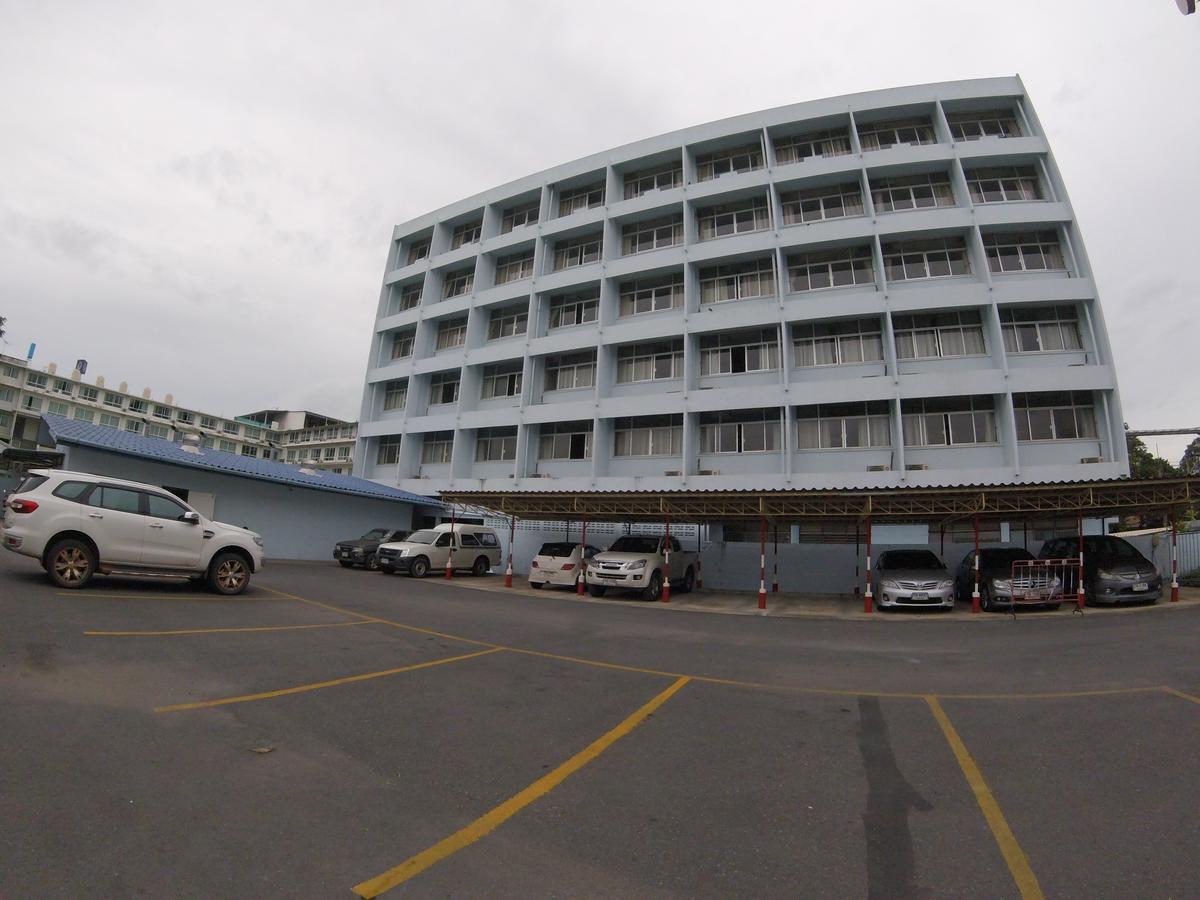 Tapee Hotel Surat Thani Exteriör bild