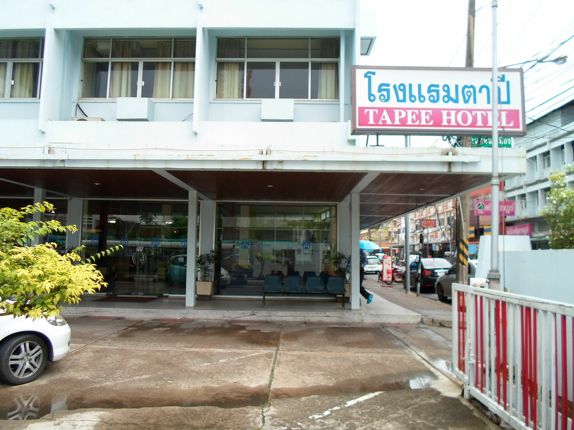 Tapee Hotel Surat Thani Exteriör bild