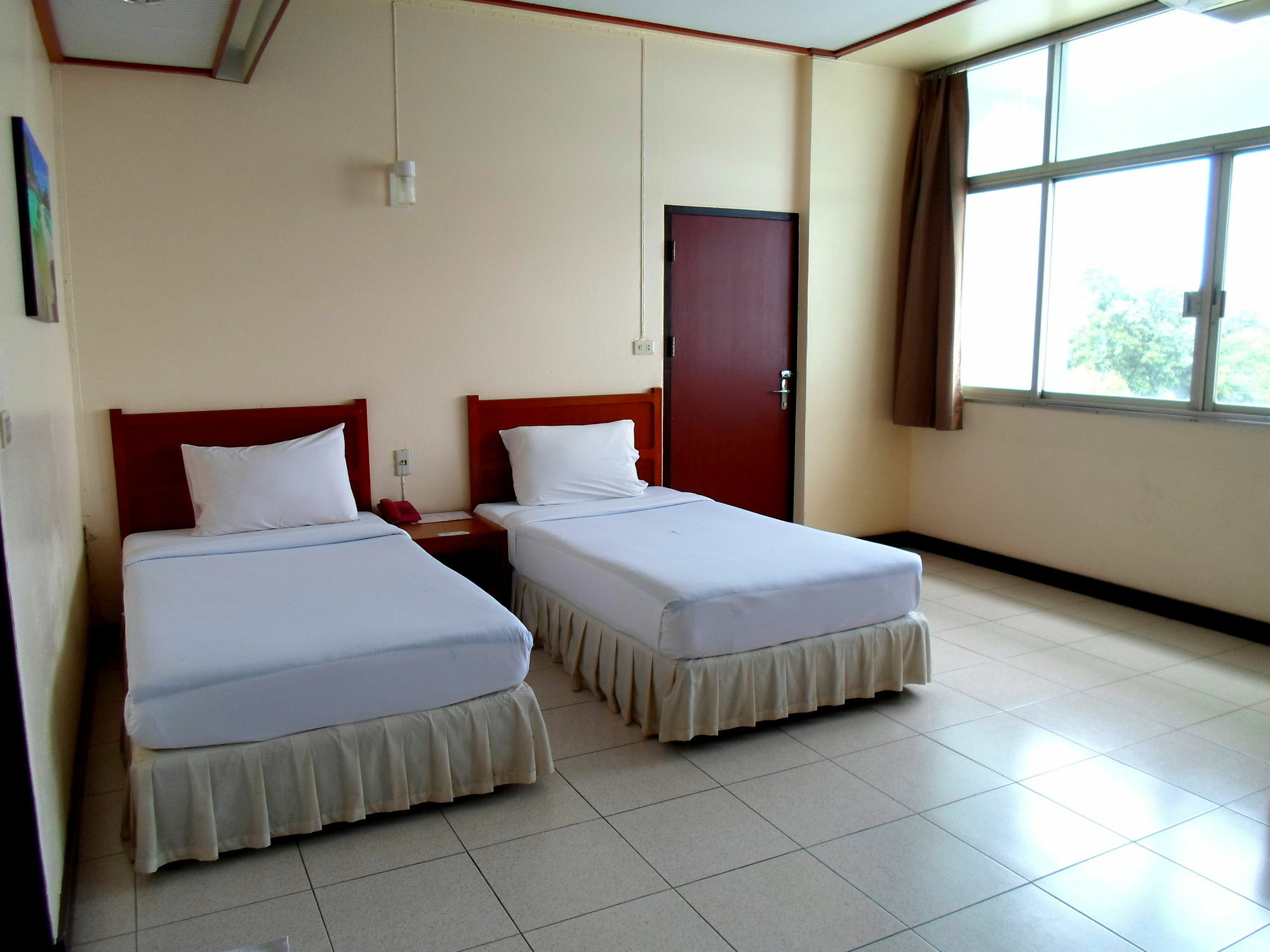 Tapee Hotel Surat Thani Exteriör bild